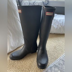 Black Hunter Rain Boots